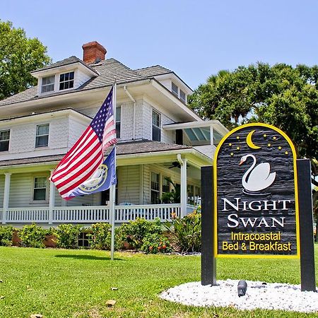 Night Swan Intracoastal Bed & Breakfast Ню Смирна Бийч Екстериор снимка