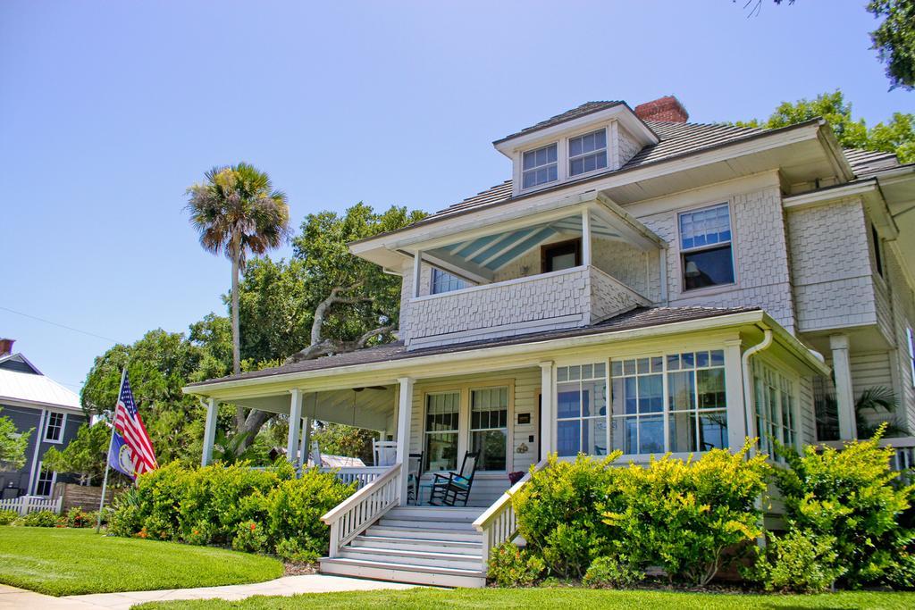 Night Swan Intracoastal Bed & Breakfast Ню Смирна Бийч Екстериор снимка