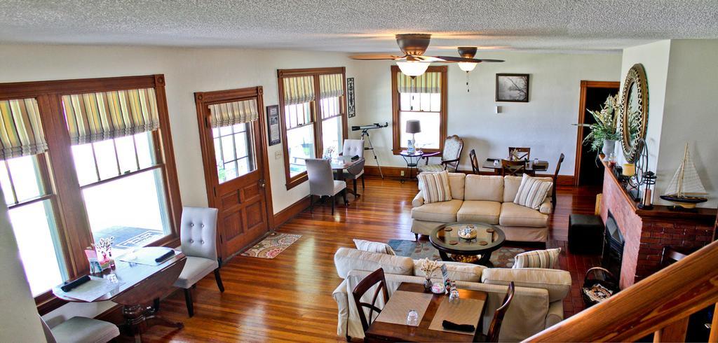 Night Swan Intracoastal Bed & Breakfast Ню Смирна Бийч Екстериор снимка