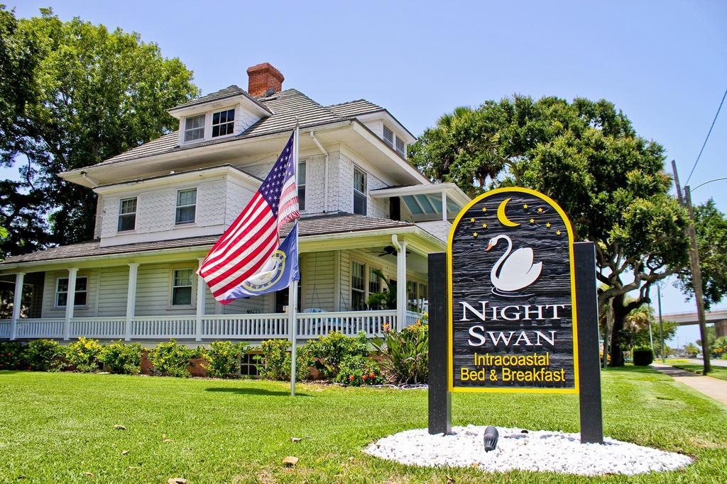 Night Swan Intracoastal Bed & Breakfast Ню Смирна Бийч Екстериор снимка